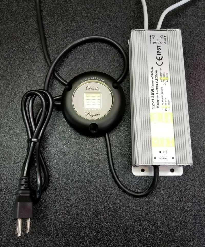 Neptune 3 Underwater Dock Light – Submersible Design 1