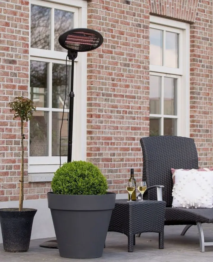 Sunred Elektra 2000W Freestanding Ceramic Heater 1